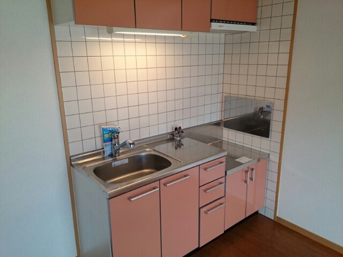 サンフィ－ルドの物件内観写真