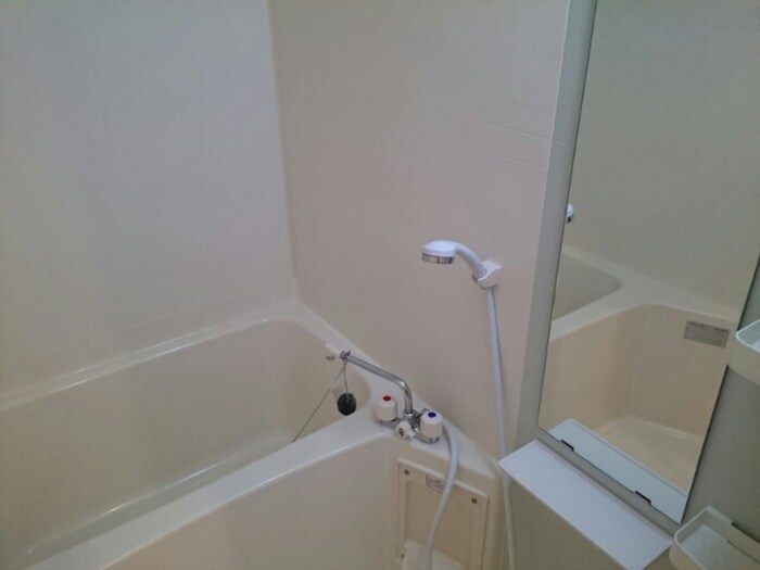 サンフィ－ルドの物件内観写真