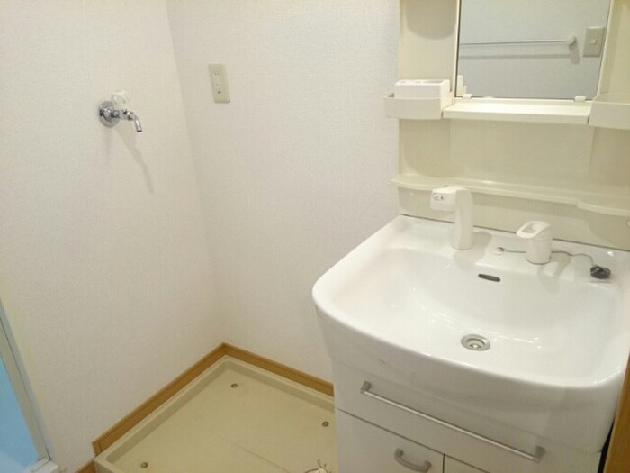 サンフィ－ルドの物件内観写真