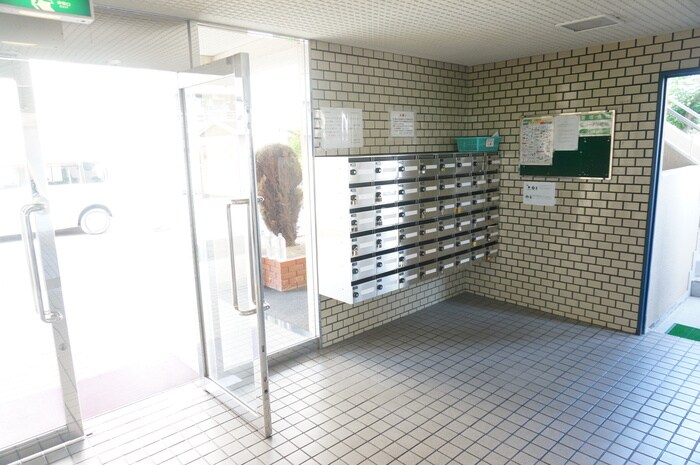 ﾒｿﾞﾝ中井の物件外観写真