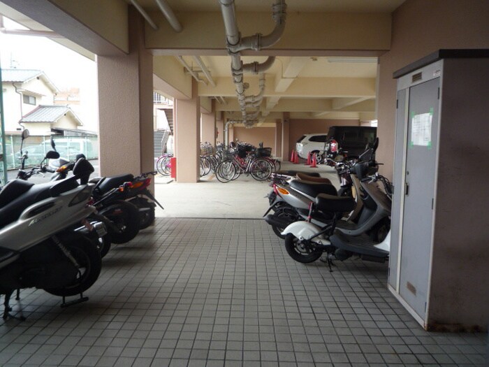 ﾒｿﾞﾝ中井の物件外観写真