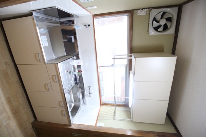 寝屋川市美井元町貸家の物件内観写真