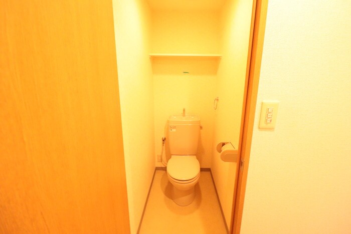 アスティオス湊川の物件内観写真