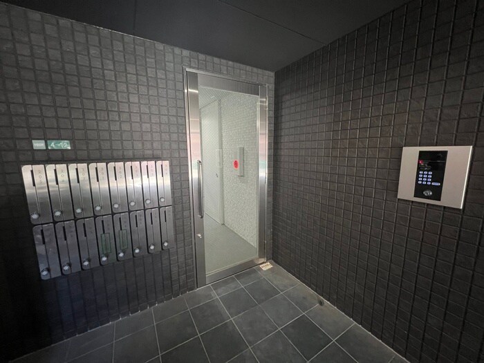 ヴィオーラ西宮の物件外観写真