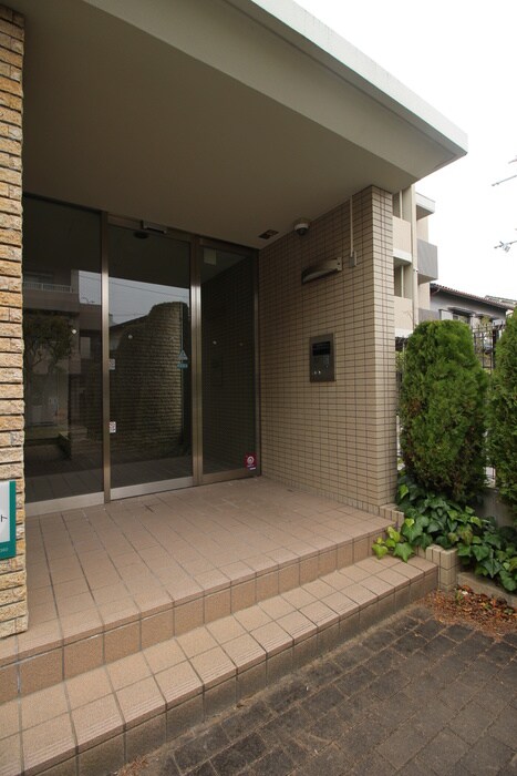 グランディ－ルの物件外観写真