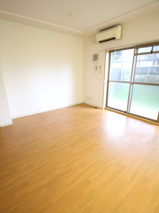 グランディ－ルの物件内観写真