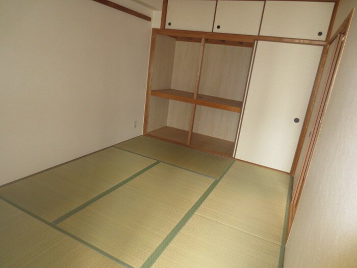 コンセ－ル中道の物件内観写真