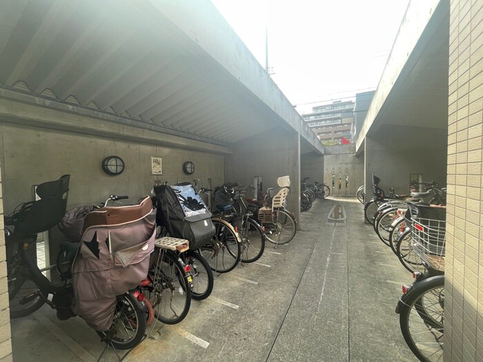 コンセ－ル中道の物件外観写真