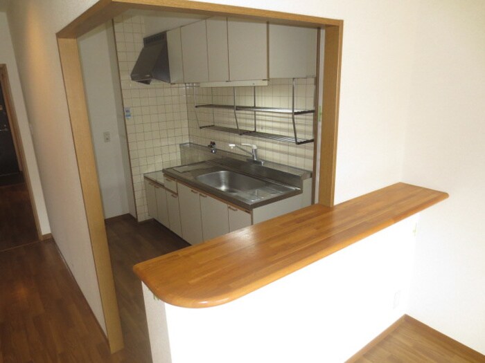 コンセ－ル中道の物件内観写真