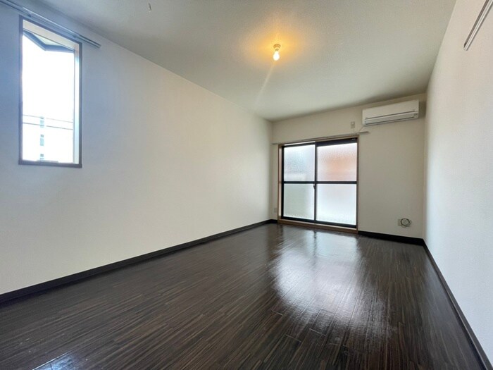 ジャム・アンクルの物件内観写真