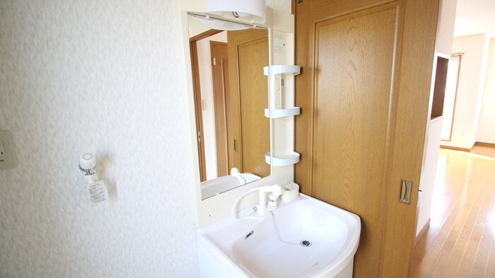 コウジィコート　Ⅰ番館の物件内観写真