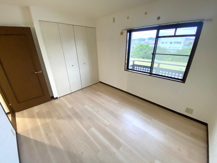 アイズ甲東の物件内観写真