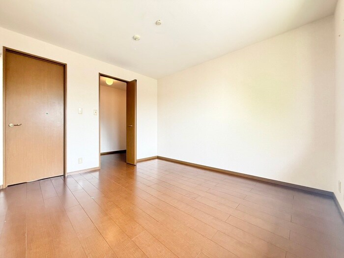 マ・ド・ラ・フゥイユ１号館の物件内観写真