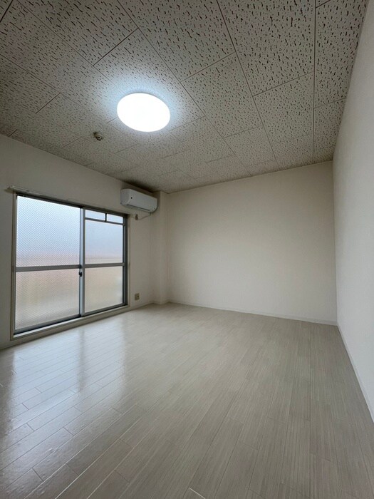 サンヒルズ和泉の物件内観写真