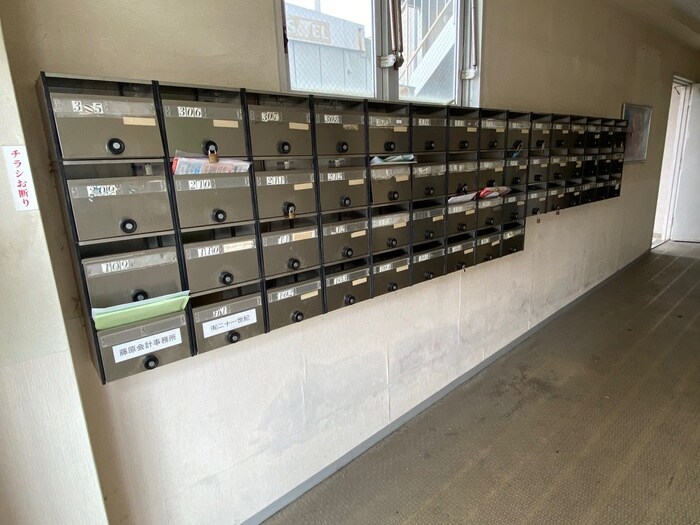 サンヒルズ和泉の物件外観写真