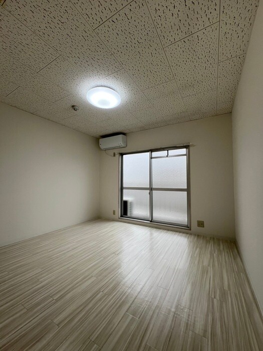 サンヒルズ和泉の物件内観写真