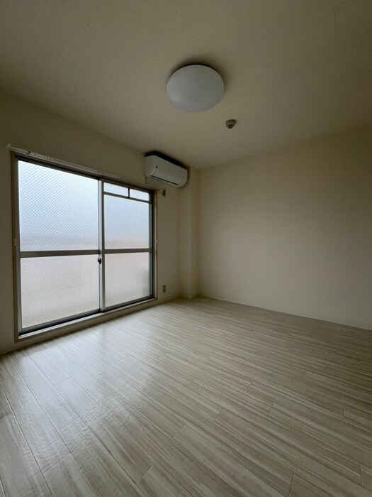 サンヒルズ和泉の物件内観写真