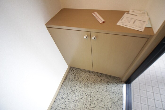 カ－サアゼリアＢ棟の物件内観写真