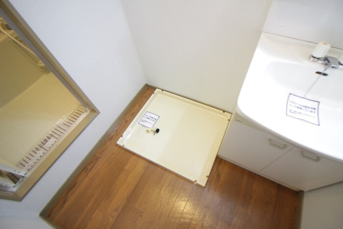 カ－サアゼリアＢ棟の物件内観写真