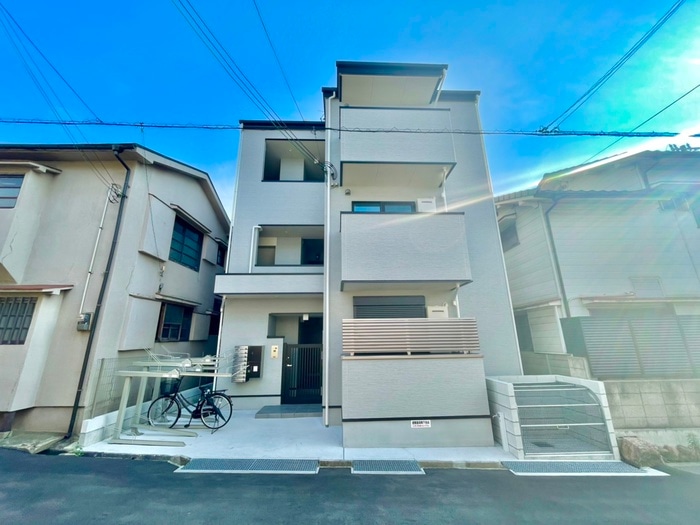 ＦＵＣＬＡ大物の物件外観写真