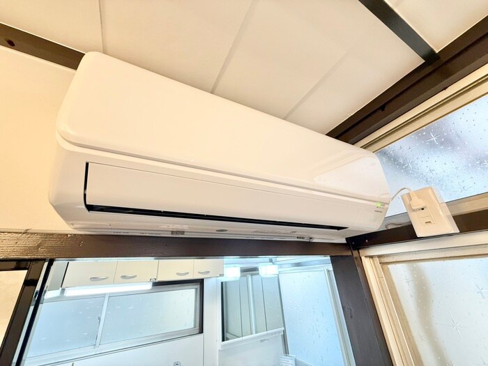 青い空と白のルピナスの物件内観写真