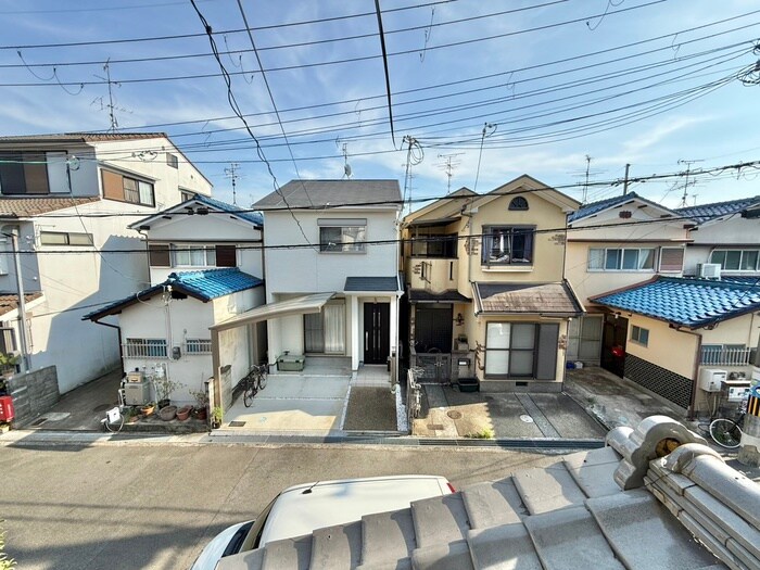 青い空と白のルピナスの物件内観写真