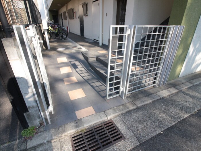 ＳｅｍｐｒｅＶｉｔａ南甲子園の物件外観写真