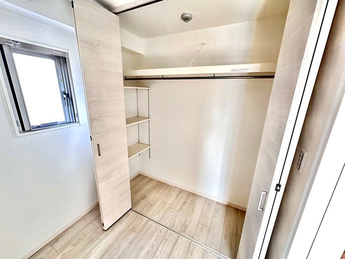 Alivis北梅田の物件内観写真