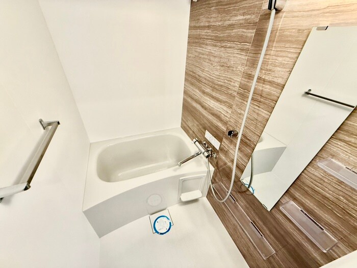 Alivis北梅田の物件内観写真