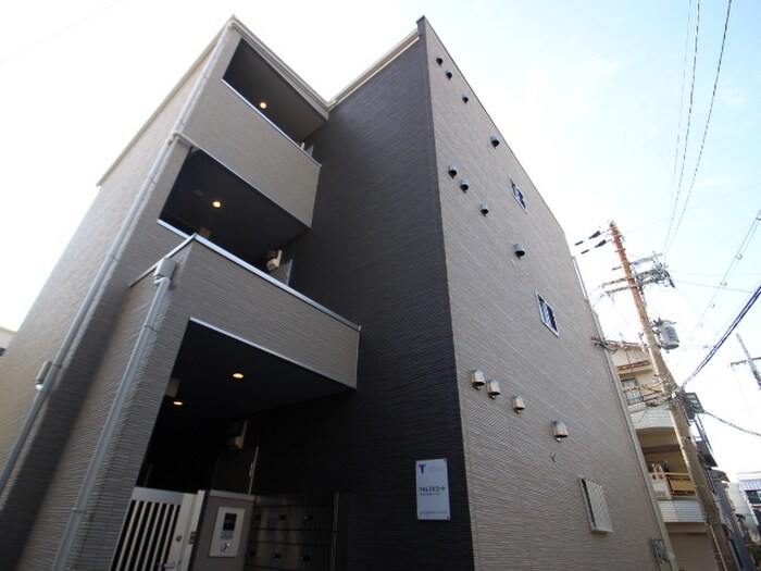 フォレストコートの物件外観写真