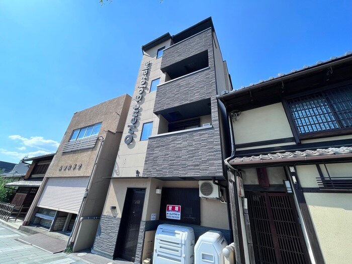 オリエント五条坂の物件外観写真