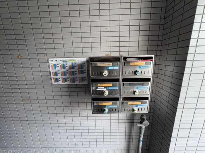 シティースペースの物件外観写真