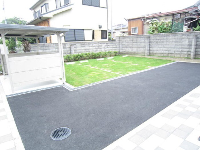 プランドールの物件外観写真