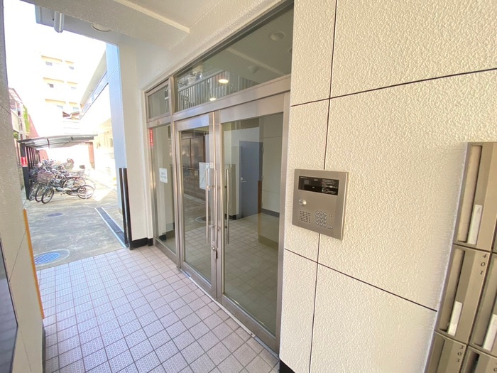 ウィズ高辻通の物件外観写真