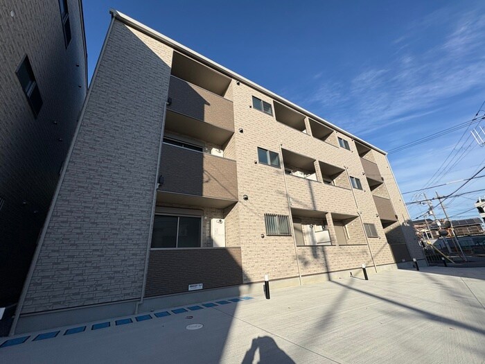 クレセル利倉東Ⅰの物件外観写真