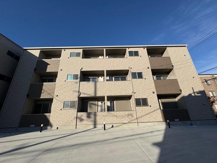 クレセル利倉東Ⅰの物件外観写真