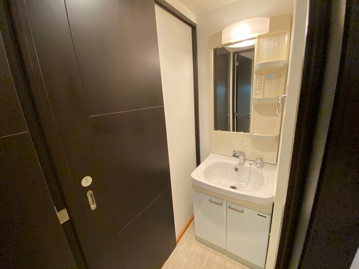 ｱｽｳﾞｪﾙ神戸ﾊｰﾊﾞｰｻｲﾄﾞ（1003）の物件内観写真