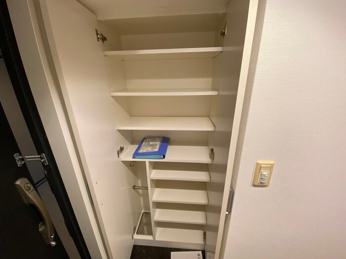 ｱｽｳﾞｪﾙ神戸ﾊｰﾊﾞｰｻｲﾄﾞ（1003）の物件内観写真