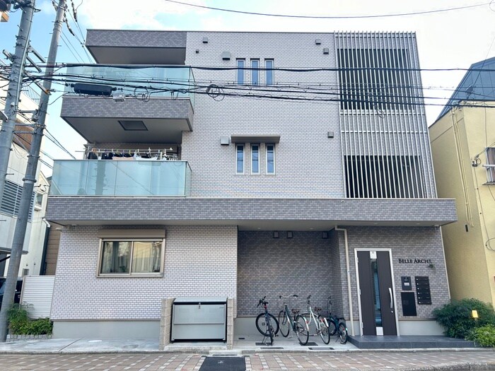 ＢＥＬＬＥ　ＡＲＣＨＥの物件外観写真