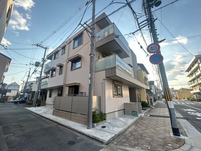 ＢＥＬＬＥ　ＡＲＣＨＥの物件外観写真