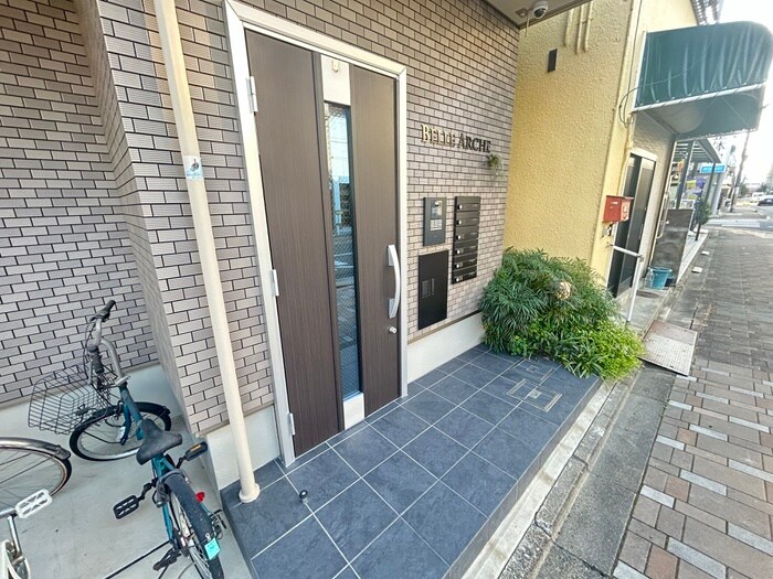 ＢＥＬＬＥ　ＡＲＣＨＥの物件外観写真