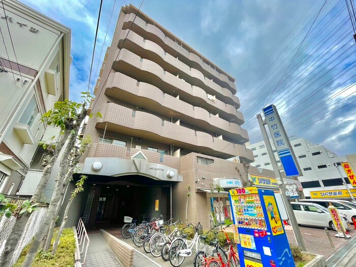 モナリサの物件外観写真