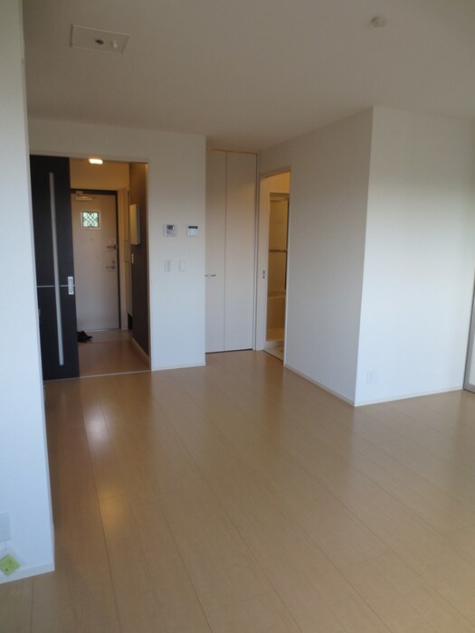 パ－クサイドカ－サの物件内観写真