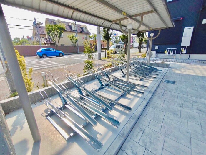 レジデンス荒牧の物件外観写真