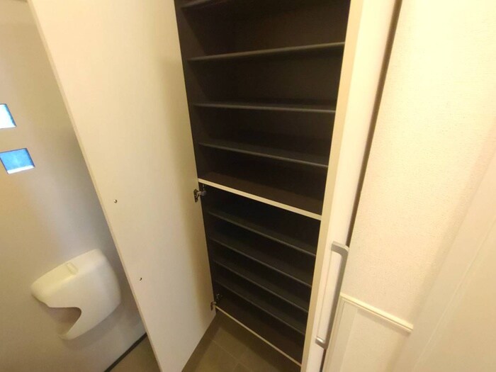 レジデンス荒牧の物件内観写真