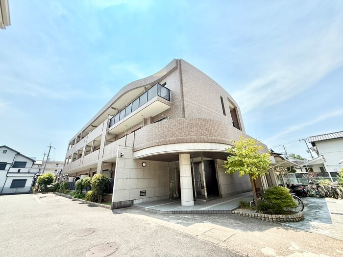 カ－サ･フィレンツェの物件外観写真