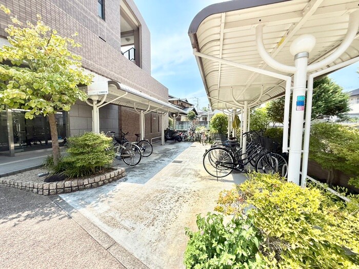 カ－サ･フィレンツェの物件外観写真