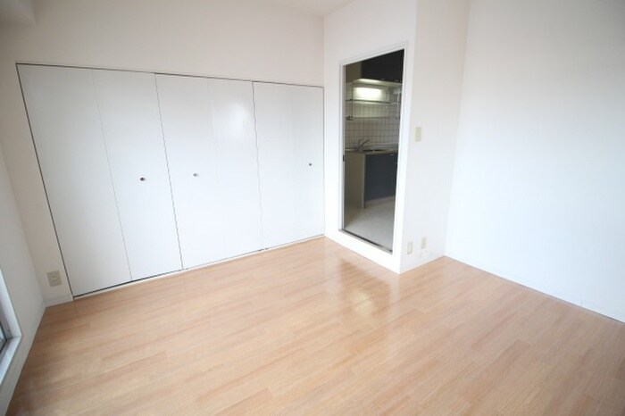 サンフロ－ラ丸太町の物件内観写真