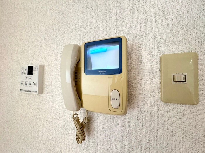 ラルジュウエストの物件内観写真