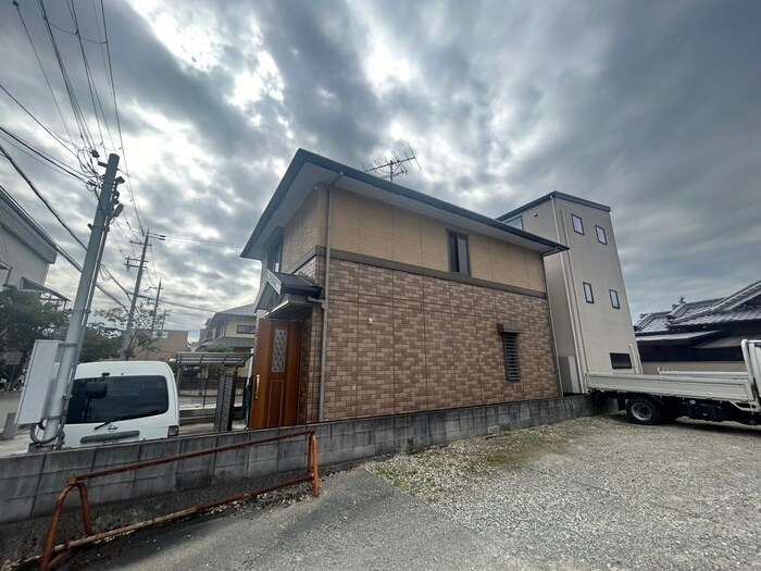 柳澤邸の物件外観写真